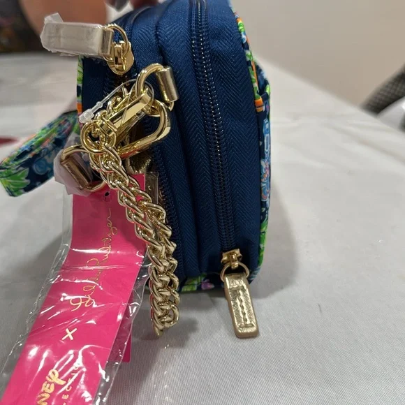 NWT Disney Parks x Lilly Pulitzer Crossbody Bag Purse Blue Mickey - Picture 9 of 9
